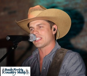 Dustin Lynch