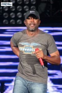 Darius Rucker - Photo by Leslie Paczosa