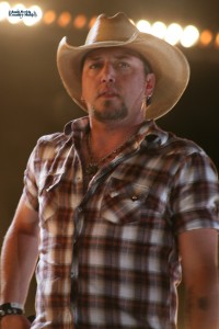 Jason Aldean - Photo by Leslie Paczosa